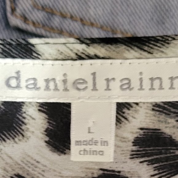 Daniel Rainn Size L Blouse Sleeveless Tank Animal Print V-Neck - Picture 4 of 9